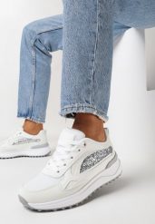 Białe Sneakersy z Siateczkowym Noskiem i Cekinami Nalieva. Białe obuwie sportowe damskie Born2be, bez zapięcia. Za 99.99 zł.