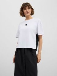 BGN Koszulka w kolorze biało-czarnym rozmiar: 38. Białe koszulki damskie BGN, bez wzorów, bez kołnierzyka, bez ramiączek. Za 57.06 zł.