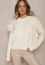 Jasnobeżowy Sweter z Naszywką w Kształcie Kwiatka i Perłami z Domieszką Wełny Sintinellia. Brązowe swetry klasyczne damskie Renee, m, z jeansu, bez kołnierzyka. Za 149.99 zł.