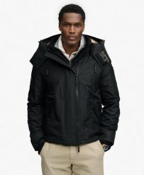 Superdry Kurtka Hooded Arctic Windcheater – Czarna, z polarową podszewką. Czarne kurtki damskie Superdry, m, bez wzorów, z elastanu, bez kaptura. Za 545.65 zł.