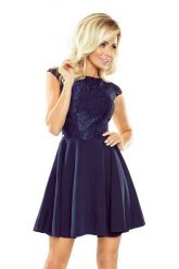Granatowa sukienka na wesele rozkloszowana z koronkową górą. Sukienki damskie Sukienki.shop, bez wzorów, z koronki, wizytowe, bez ramiączek. Za 149.00 zł.