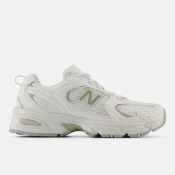 New Balance 530 U530CSC Sneakersy unisex. Białe obuwie sportowe damskie New Balance, bez zapięcia. Za 329.99 zł.