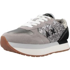 Buty SUN68 KELLY BIG GLITTER Szary. Szare obuwie trekkingowe damskie SUN68, ze skóry, bez zapięcia. Za 349.99 zł.