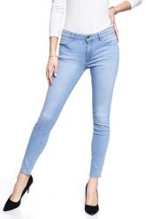 SPODNIE DAMSKIE WRANGLER SKINNY SOFT WATER W28KJG10Y 112128282. Rurki damskie Wrangler, bez wzorów, z jeansu. Za 199.99 zł.