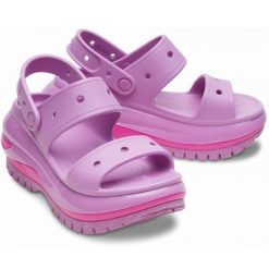 Klapki Crocs Mega Crush Sandal 207989-6WQ fioletowe. Fioletowe klapki damskie bez wzorów, bez obcasa, na platformie, bez zapięcia. Za 449.26 zł.