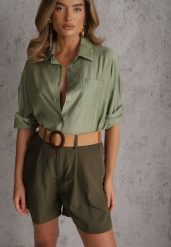 Zielone Szorty Casual z Wiskozą High Waist Ozdobione Paskiem z Plecionki Kailee. Zielone szorty damskie Renee, bez wzorów, z materiału, z podwyższonym stanem. Za 99.99 zł.