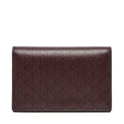 Portfel Calvin Klein. Czerwone portfele damskie Calvin Klein, bez wzorów. Za 249.99 zł.