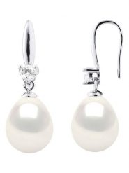 ATELIERS SAINT GERMAIN Srebrne kolczyki z cyrkoniami i perłami rozmiar: onesize. Białe kolczyki damskie ATELIERS SAINT GERMAIN, z cyrkonią, srebrne, z zapięciem typu bigiel. Za 304.99 zł.