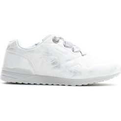 Srebrne Buty Sportowe Play Mate. Buty sportowe dziewczęce Born2be. Za 69.99 zł.