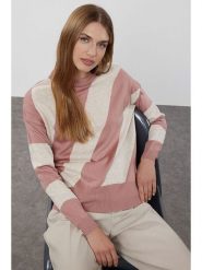 Trendyol Sweter w kolorze jasnoróżowym rozmiar: L. Różowe swetry klasyczne damskie Trendyol, l, ze splotem, bez kołnierzyka. Za 65.95 zł.