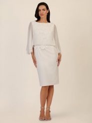 APART Sukienka w kolorze kremowym rozmiar: 40. Brązowe sukienki damskie Apart, bez wzorów, z koronki, bez ramiączek. Za 295.99 zł.