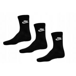 Skarpety Nike Everyday Dri-FIT Nsw 3 pary czarne. Czarne skarpetki damskie Nike, bez wzorów. Za 70.99 zł.