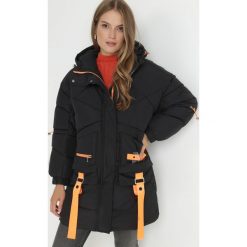 Czarna Kurtka Pikowana Kilha. Czarne kurtki damskie Born2be, na zimę, l, z aplikacjami, z gumy. Za 339.99 zł.