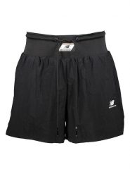 New Balance Szorty sportowe "Athletics Amplified" w kolorze czarnym rozmiar: XS. Czarne spodenki sportowe damskie New Balance, s, bez wzorów, z materiału. Za 65.85 zł.