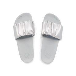 Klapki basenowe damskie Flip Flop Pool Gentle. Szare klapki damskie Flip Flop, bez wzorów, bez obcasa, bez zapięcia. Za 81.00 zł.