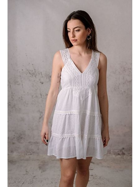 Lula Natura Sukienka w kolorze białym rozmiar: L. Białe sukienki damskie Lula Natura, bez wzorów, z bawełny, bez ramiączek. Za 136.45 zł.