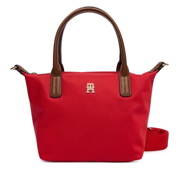 Torebka Tommy Hilfiger. Czerwone torebki klasyczne damskie Tommy Hilfiger, bez dodatków. Za 276.99 zł.