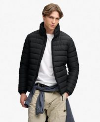 Superdry Kurtka Fuji Midweight pikowana – Slim Fit. Czarne kurtki damskie Superdry, l, bez wzorów, z materiału, bez kaptura. Za 408.50 zł.