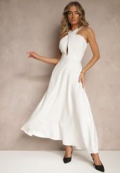 Biała Koktajlowa Sukienka z Wiskozą i Dekoltem Halter Dolmanna. Białe sukienki damskie Renee, bez wzorów, z wiskozy, eleganckie, bez ramiączek. W wyprzedaży za 87.99 zł.