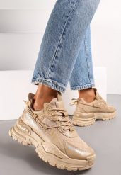 Ciemnobeżowe Sneakersy na Masywnej Podeszwie z Napisami Moisa. Brązowe obuwie sportowe damskie Renee, z jeansu, bez zapięcia. Za 99.99 zł.