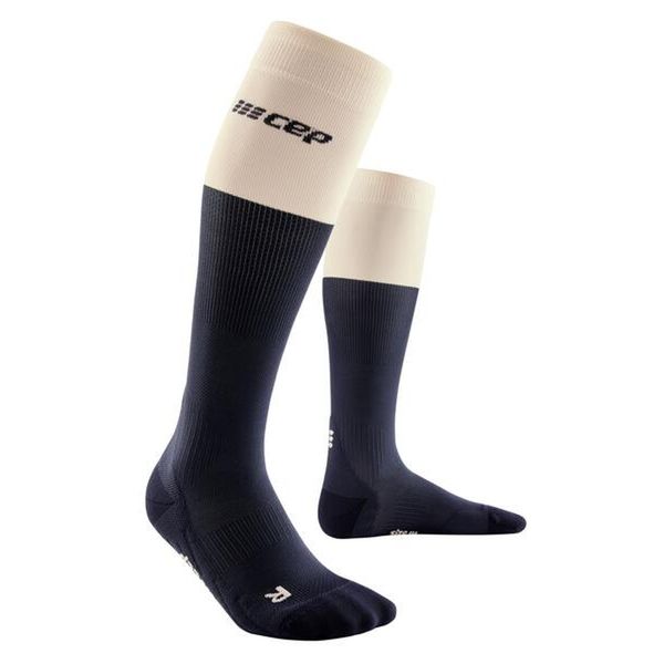 Skarpety do biegania damskie CEP Bloom kompresyjne wysokie. Niebieskie skarpetki damskie CEP, bez wzorów. Za 199.00 zł.