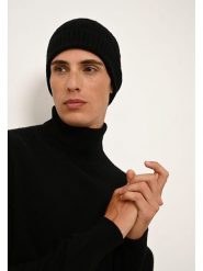 Just Cashmere Kaszmirowa czapka "Ginger" w kolorze czarnym rozmiar: onesize. Czarne czapki damskie Just Cashmere, bez wzorów, z kaszmiru. Za 130.99 zł.