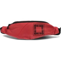 Czerwona Saszetka Big Star Męska Nerka Materiałowa. Czerwone torebki klasyczne damskie Big Star Accessories, z materiału, małe, bez dodatków. Za 79.99 zł.