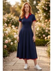 SOULSHAE Sukienka w kolorze granatowym rozmiar: L/XL. Niebieskie sukienki damskie SOULSHAE, bez wzorów, bez ramiączek. Za 172.95 zł.