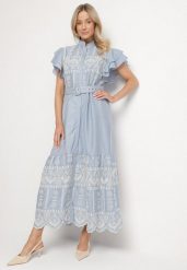 Niebieska Sukienka Boho o Rozkloszowanym Kroju z Haftem Falbanami i Paskiem Callindra. Niebieskie sukienki damskie Born2be, bez wzorów, z jeansu, boho, bez ramiączek. Za 219.99 zł.