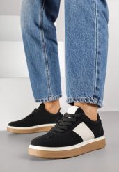 Czarne Sneakersy w Stylu Tenisówek Larrive. Czarne obuwie sportowe damskie Born2be, z dresówki, bez zapięcia, tenisowe. Za 99.99 zł.
