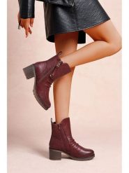 Foreverfolie Botki w kolorze czerwonym rozmiar: 36. Czerwone botki damskie Foreverfolie, eleganckie, bez obcasa, bez zapięcia. Za 174.95 zł.
