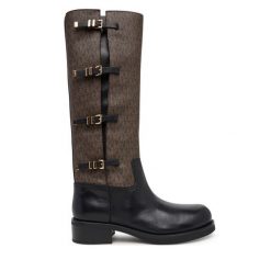 Kozaki MICHAEL Michael Kors. Czarne kozaki damskie MICHAEL Michael Kors, bez obcasa, na płaskiej podeszwie, bez zapięcia. Za 1,579.00 zł.