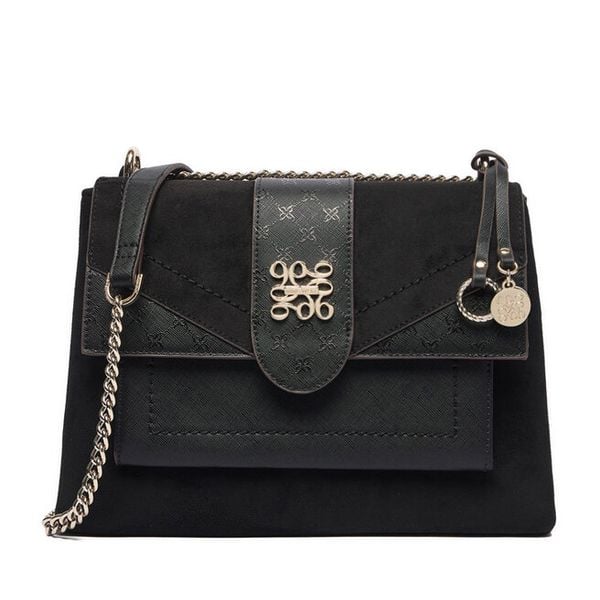 Torebka Nine West. Czarne listonoszki damskie Nine West, bez wzorów, bez dodatków. Za 349.99 zł.
