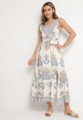 Jasnoniebieska Wiskozowa Sukienka z Kopertowym Dekoltem i Paskiem Eravira. Niebieskie sukienki damskie Born2be, bez wzorów, z wiskozy, eleganckie, bez ramiączek. Za 119.99 zł.