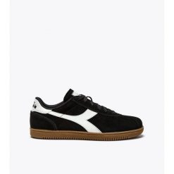 Sneakersy Diadora Tokyo. Czarne obuwie sportowe treningowe Diadora, ze skóry. W wyprzedaży za 344.50 zł.