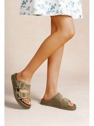 Foreverfolie Klapki w kolorze khaki rozmiar: 38. Brązowe klapki damskie Foreverfolie, bez wzorów, z otwartym noskiem, bez obcasa, bez zapięcia. Za 86.99 zł.