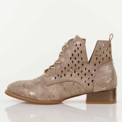 Lt. Brąz botki damskie na obcasie M.Daszyński Sa197-29. Brązowe botki damskie M.Daszyński, na jesień, z jeansu, boho, bez obcasa, na obcasie, bez zapięcia. Za 229.00 zł.