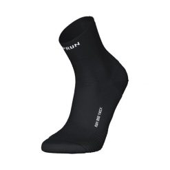 Skarpetki do biegania Kiprun Run 900 średnie grube. Niebieskie skarpetki damskie KIPRUN, bez wzorów, z dzianiny. Za 39.99 zł.