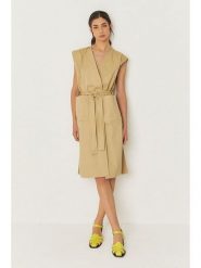 SKFK Sukienka "Lurra" w kolorze beżowym rozmiar: onesize. Brązowe sukienki damskie SKFK, bez wzorów, z bawełny, bez ramiączek. Za 304.99 zł.