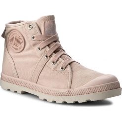 Trapery PALLADIUM - Pallabrouse Mid Lp 93825-682-M Rosedust/Slvrbirch. Czerwone trapery damskie Palladium, z materiału. W wyprzedaży za 239.00 zł.