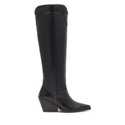Kozaki Badura. Czarne kozaki damskie Badura, bez obcasa, na słupku, bez zapięcia. Za 329.99 zł.