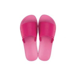 Klapki basenowe damskie Ipanema Anat Classic Slide. Czerwone klapki damskie Ipanema, bez wzorów, z materiału, bez obcasa, bez zapięcia. Za 75.04 zł.