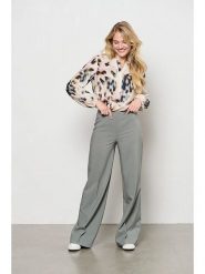 &Co Woman Bluzka "Elsie" w kolorze kremowo-niebieskim rozmiar: M. Brązowe bluzki damskie &Co Woman, m, bez wzorów, bez kołnierzyka, bez ramiączek. Za 121.80 zł.