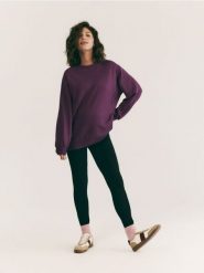 Bawełniana bluza - fioletowy. Fioletowe bluzy damskie Reserved, l, bez wzorów, z bawełny, bez kaptura. Za 149.99 zł.