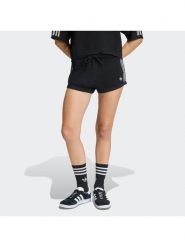 Adidas Szorty materiałowe Knitted Crochet KC6478 Czarny Regular Fit. Czarne szorty damskie Adidas, bez wzorów, z materiału. Za 189.99 zł.