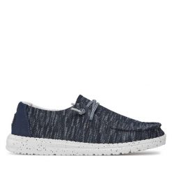 Półbuty Hey Dude. Niebieskie półbuty damskie Hey dude, bez wzorów, bez obcasa, na płaskiej podeszwie, bez zapięcia. Za 209.99 zł.