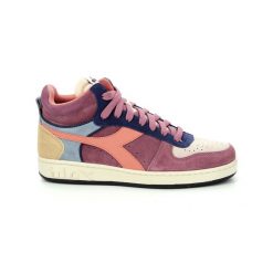Sneakersy damskie DIADORA MAGIC BASKET DEMI SUEDE WN. Obuwie sportowe damskie Diadora, bez zapięcia, trekkingowe. Za 269.99 zł.