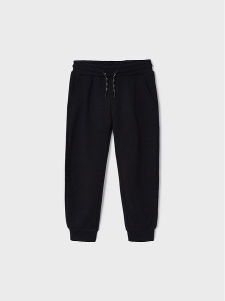 Mayoral Spodnie dresowe 725 Czarny Regular Fit. Czarne spodnie dresowe chłopięce Mayoral, z bawełny. Za 69.99 zł.