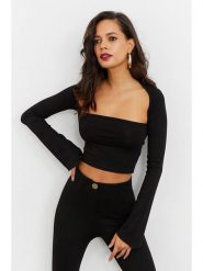 Cool and sexy Koszulka w kolorze czarnym rozmiar: L. Czarne koszulki damskie Cool and sexy, l, bez wzorów, bez kołnierzyka, bez ramiączek. Za 60.99 zł.