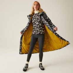 Kurtka trekkingowa damska Regatta Orla Long Quilt. Szare kurtki damskie Regatta, bez wzorów, z poliesteru, z kapturem. Za 381.70 zł.